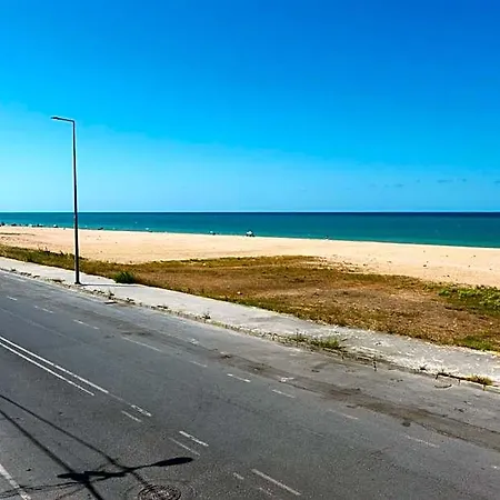 Niko Airport Black Sae * Κωνσταντινούπολη